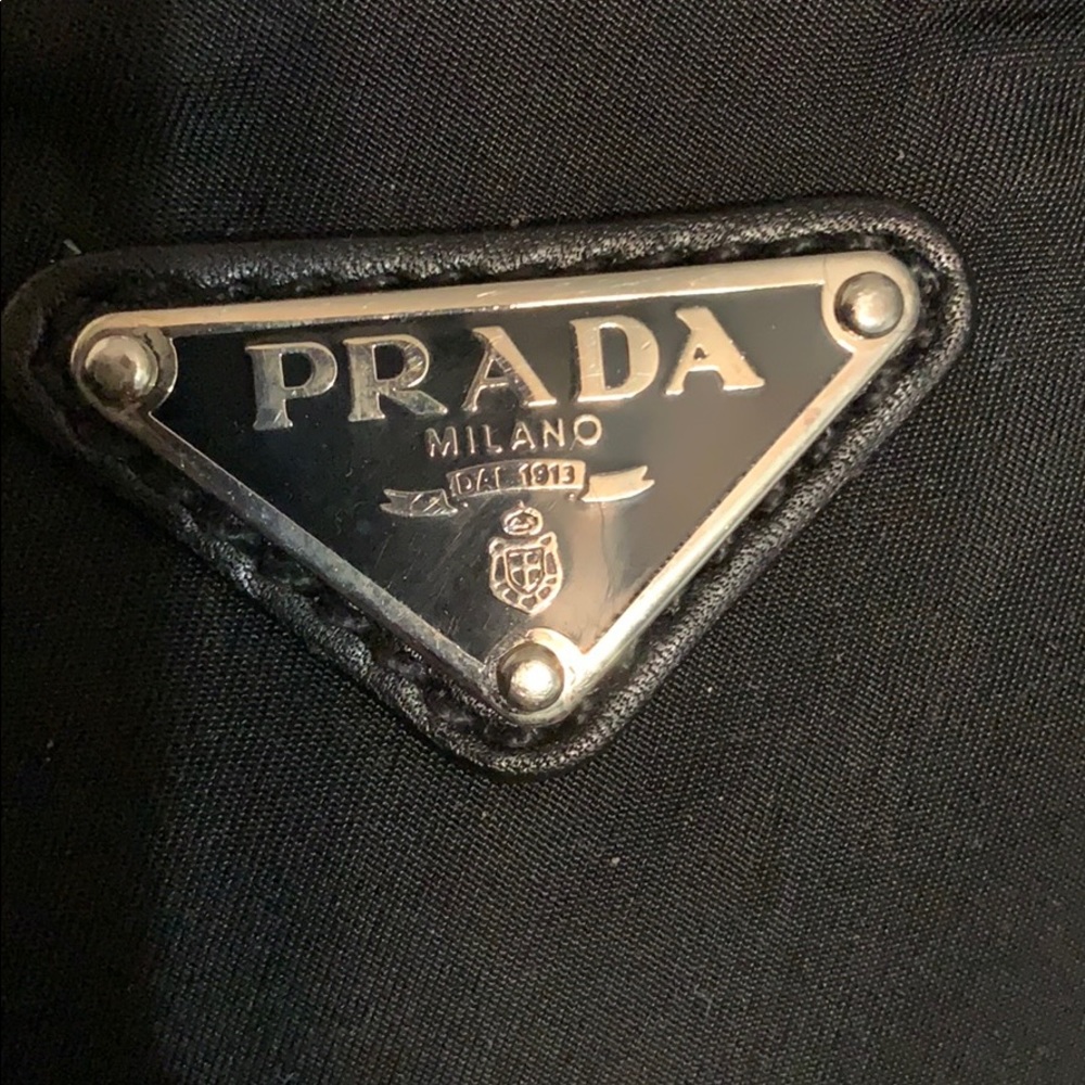 Prada bag - Picture 2 of 6